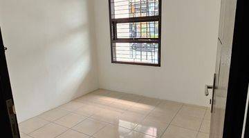 Gambar 4 Rumah Bagus Unfurnished SHM di Cibaligo Parongpong