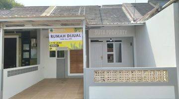 Gambar 1 Rumah Selesai Renovasi Siap Huni, Gerbang di Pinggir Jalan Pasir Putih, Sawangan, Depok.