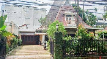 Gambar 1 Rumah Nyaman Lokasi Strategis di Jl Kertosono, Menteng, Jakarta Pusat