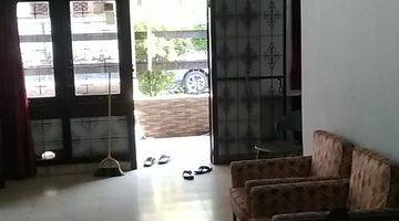 Gambar 5 Rumah Siap Pakai Di Jalan 2 Mobil Tebet 