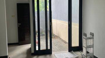 Gambar 1 Dijual Rumah 2 Lantai  Bagus Di Mudutaki Badung Jl