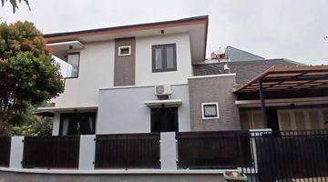 Gambar 2 Rumah 2 Lantai Bagus Furnished di Kencana Loka Bsd Tangerang Selatan, Tangerang