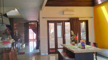 Gambar 1 Rumah Mewah 2 Lantai Sudah Renovasi Furnished SHM 