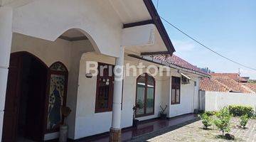 Gambar 3 Rumah besar full furnish di sayap ujung Berung