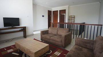 Gambar 5 Di Jual Rumah  Modern Di Komplek.di Setraduta*
