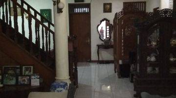 Gambar 3 Rumah 2,5 Lantai Dekat dengan Kantor Kelurahan