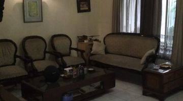 Gambar 4 Rumah 2,5 Lantai Dekat dengan Kantor Kelurahan