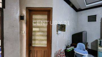 Gambar 1 DIJUAL RUMAH TOKO EX TOKO MATRIAL PINGGIR JALAN RAYA BOGOR 