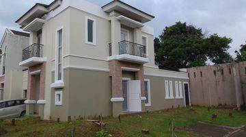 Gambar 3 Rumah Hook 2 Lantai Semi Furnished SHM di Cluster Garnet, Pondok Hijau Golf, Gading Serpong