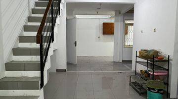 Gambar 2 Rumah Bagus 2Lt Lokasi Strategis SHM At Sektor 7C, Gading Serpong