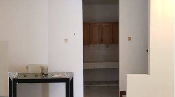 Gambar 4 Rumah 2 Lantai Bagus Unfurnished di Daan Mogot Baru, Jakarta Barat