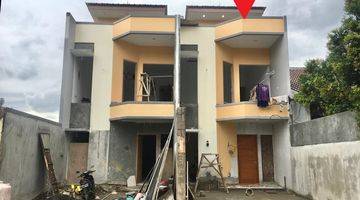 Gambar 1 Rumah 2 Lantai Baru Unfurnished SHM di Jl. Soka Jingga, Jakarta Barat