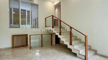 Gambar 1 Townhouse Antasari Residence