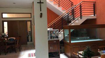 Gambar 4 Dijual Rumah Mewah 2,5 Lantai Villa Permata Gading, Kelapa Gading