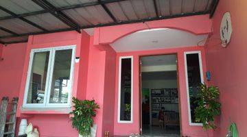 Gambar 2 Rumah Pink 3 Lantai di Limus Pratama Regency Full Renovasi