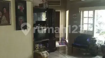 Gambar 3 Rumah Butuh Renovasi SHM di Jhl Sanggar Hurip, Bandung