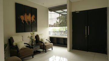 Gambar 3 Rumah Cantik, Mewah Moderen Semi Furnished Kemang Jakarta Selatan