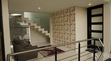 Gambar 5 Rumah Cantik, Mewah Moderen Semi Furnished Kemang Jakarta Selatan