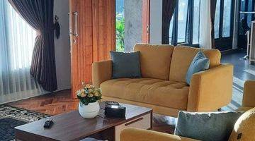 Gambar 1 Villa Di Kawasan Bandung Selatan Dengan View Pemandangan Kota Bandung 