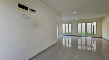 Gambar 4 Dijual Rumah Standart Developer di Perumahaan Orchard Park 