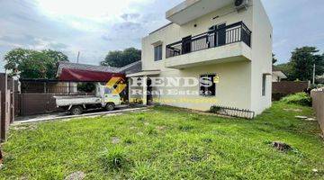 Gambar 3 Dijual Rumah 2 Lantai Siap Huni Full Furnish Di Lucky Garden