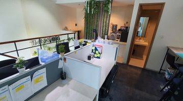 Gambar 3 Apartemen TreeParkCity / SOHO cocok buat office Bagus