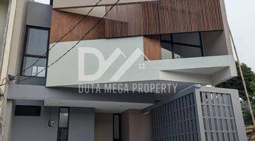 Gambar 1 Rumah Mewah 2 Lantai Design Modern, Shm, Baru Renovasi Siap Huni