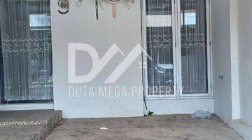 Gambar 2 Rumah Cantik Di Cluster Graha Raya Bintaro Dekat Pasar Segar