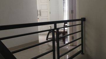 Gambar 4 Rumah Hook di Sekitar Bintaro 