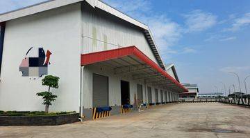 Gambar 3 Disewakan Bulanan Gudang Full Racking loading Dock Jababeka Cikarang