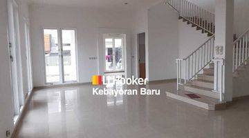 Gambar 4  Disewakan Luxury House di Kemang Jakarta Selatan