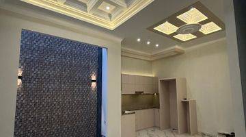 Gambar 4 RUMAH INTERIOR CANTIK MEWAH ADA TAMAN DI GREENVILLE