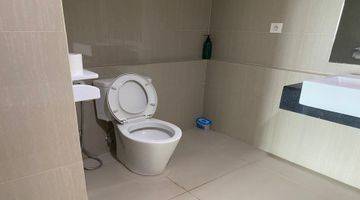 Gambar 5  Apartemen Embarcadero Suites 2 Kamar Tidur Furnished