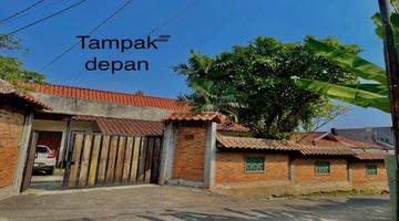 Gambar 1 Rumah Lahan Luas, Klasik, Jl Pluto, Cirendeu, Ciputat