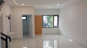 Gambar 3 Rumah 2 Lantai di Sutera Flamboyan 7x16