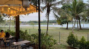 Gambar 2 Dijual Ruko Vanya Park,lokasi Bagus,view Danau