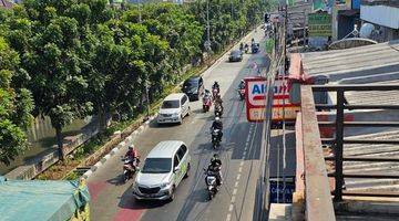 Gambar 5 Ruko 2,5 Lantai Lokasi Strategis di Kemayoran, Jakarta Pusat 