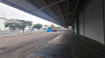 Gambar 1 Gudang Di Cikarang 2
modern Warehouse Grade