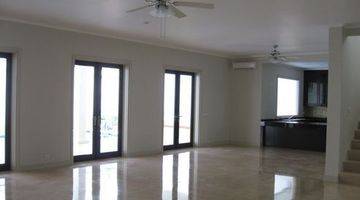 Gambar 5 House For Rent At Kemang South Jakarta Inside Compound