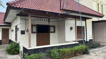 Gambar 2 Dijual Rumah Vintage