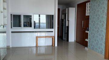 Gambar 5 Apartemen Ancol Mansion