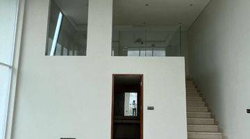 Gambar 5 Dijual Rumah Pik Florence 3 Lantai Modern Minimalis