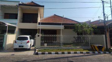 Gambar 1 Rumah di Manyar Kartika 2 Lantai SHM Bagus Siap Huni