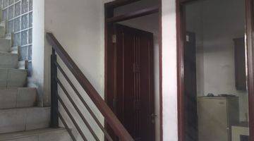 Gambar 4 Dijual Rumah 3 Lantai Di Batununggal Bandung