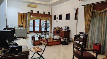 Gambar 4 Rumah Butuh Renovasi Furnished SHM di Kota Semarang 