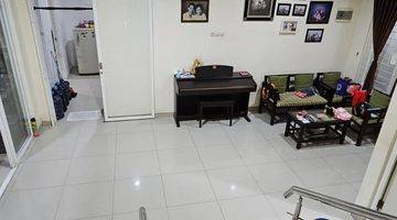 Gambar 3 Dijual Rumah 2 Lantai Bagus Furnished SHM Rumah Mulyosari Utara 