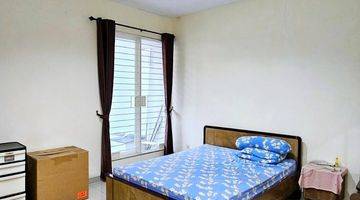 Gambar 4 Dijual Rumah 2 Lantai Bagus Furnished SHM Rumah Mulyosari Utara 