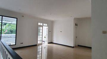 Gambar 5 Di Jual Rumah Cantik Siap Huni 2lantai Dalam Cluster Favorite. Citragran Cibubur. 