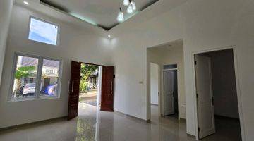 Gambar 4 Di Jual Rumah 2 Lantai Atap Baja Ringan Minimalis Modern Style. Kota Wisata Cibubur.