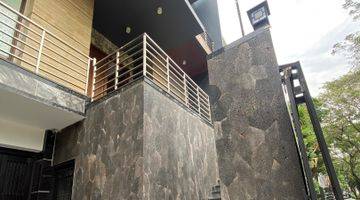 Gambar 1 Di Jual Rumah Garden House - P I K